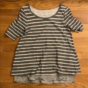 SOLD Gap Nursing Top